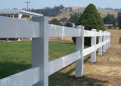 White 2-Rail Vinyl Fence | Privacy Pros Fence Company Statesboro, GA